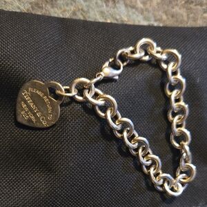 Tiffany & Co. Silver Chain Bracelet with Heart Charm
